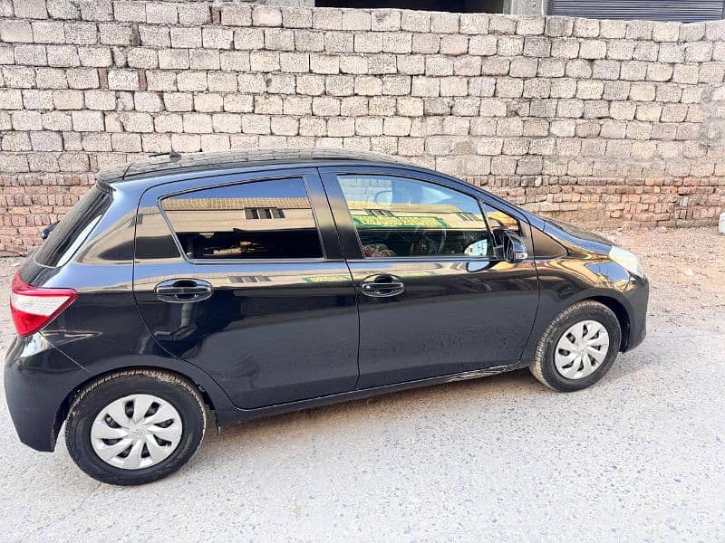 Toyota vitz 16