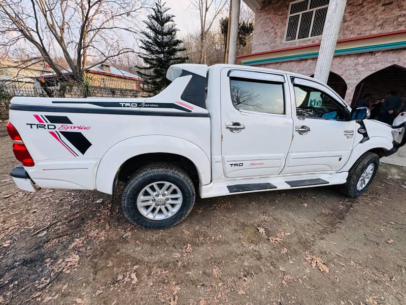 Toyota Hilux 2012 2