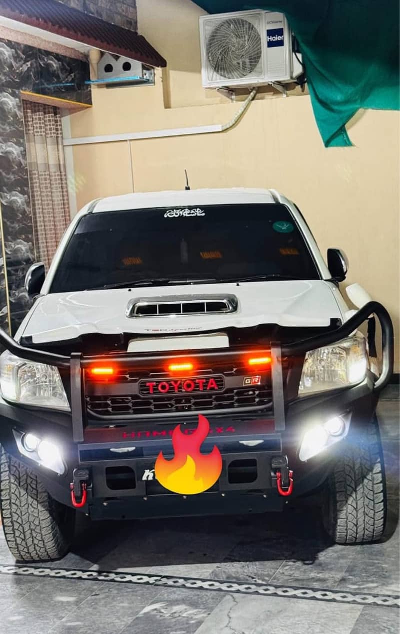 Toyota Hilux 2012 4