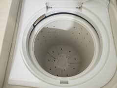 Haier Washing Machine HEM80-000S