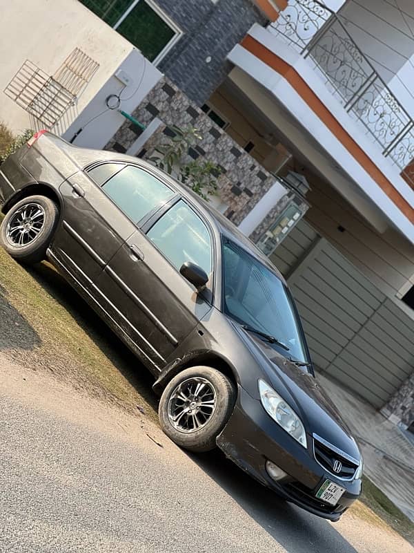 Honda Civic Oriel 2005 3