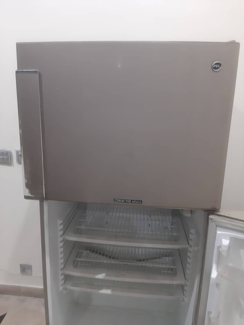 Used PEL Refrigerator PRA 140 1