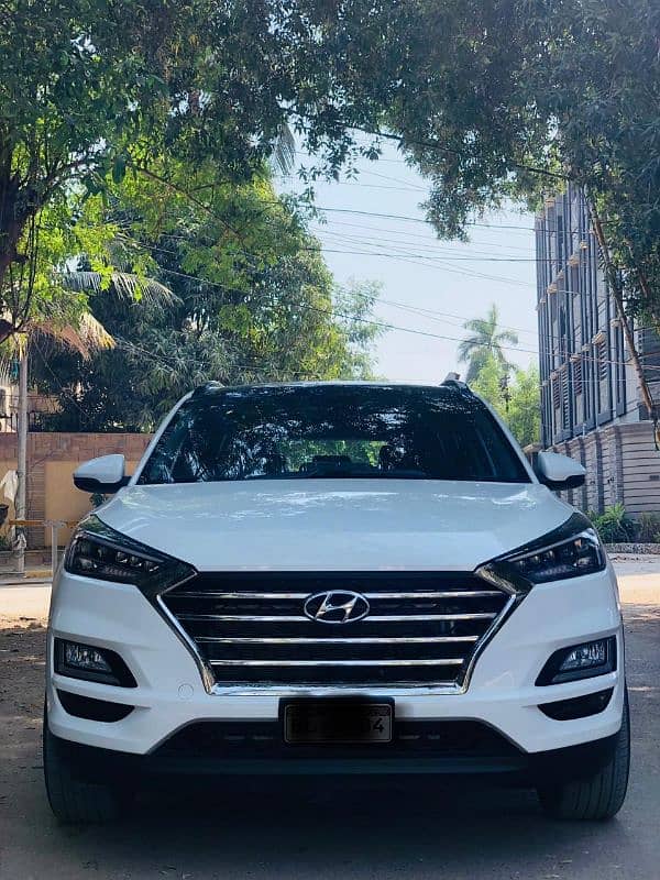 Hyundai Tucson 2023 AWD top of the line 0