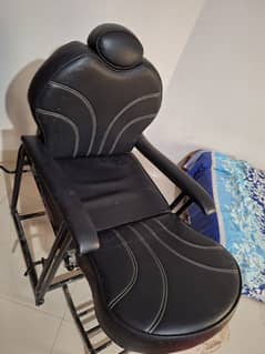 Salon chair+ facial bed