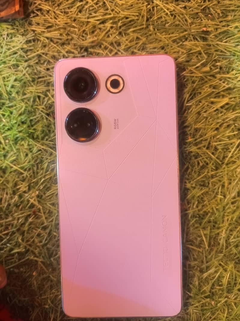 Tecno camon 20 8gb ram 256gb memory Pta approved 4