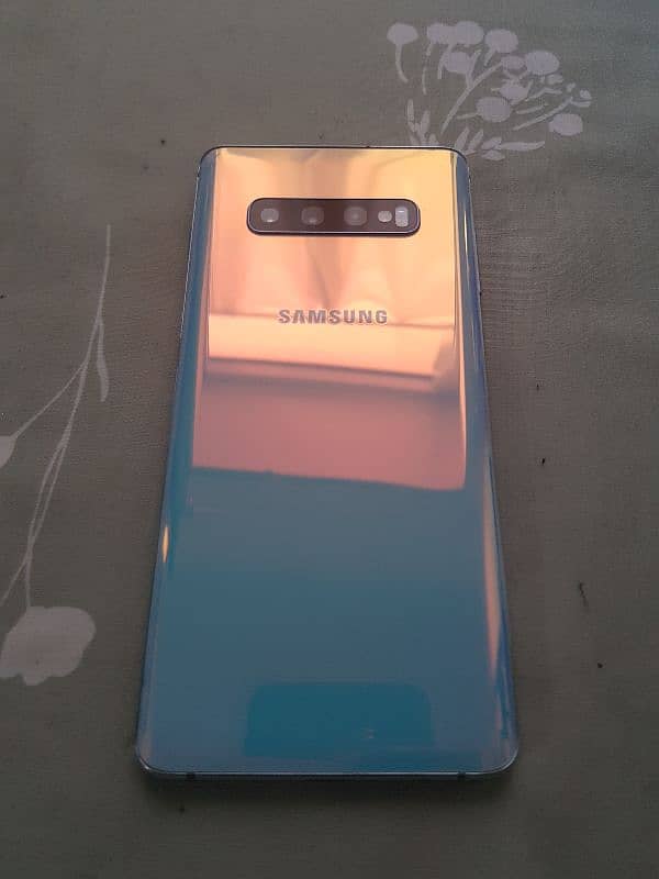 Samusung S10 plus 0