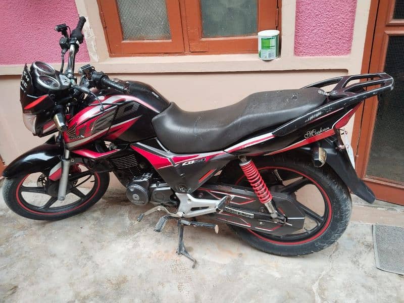 Honda cb 150f original bike hay Kisi say bhi check kar wa lo 2