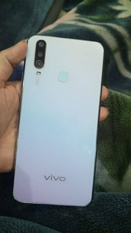 vivo y17 condition is good 1