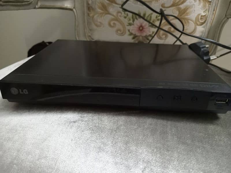 LG DVD PLAYER 0