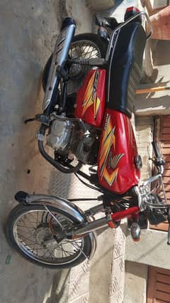 CG 150 sale model 2021 New condition. . . . . 0314-9615170.