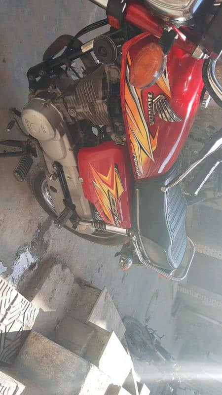 CG 150 sale model 2021 New condition. . . . . 0314-9615170. 8