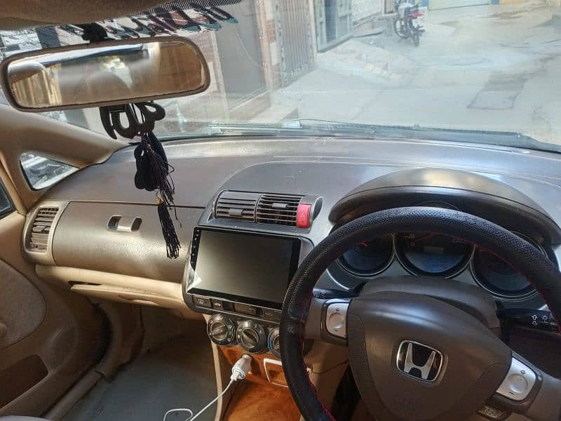 Honda City IDSI 2004                  03244979998 call on this 7