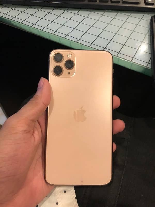 iphone 11 pro max pta approved 256 gb 0