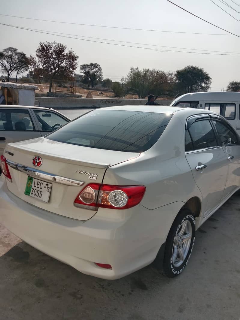 Toyota Corolla GLI 2012 3