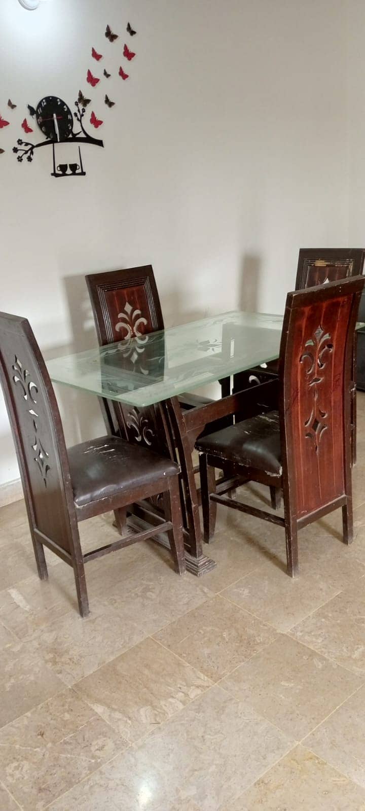 sofa set/dinnig table for sale 1