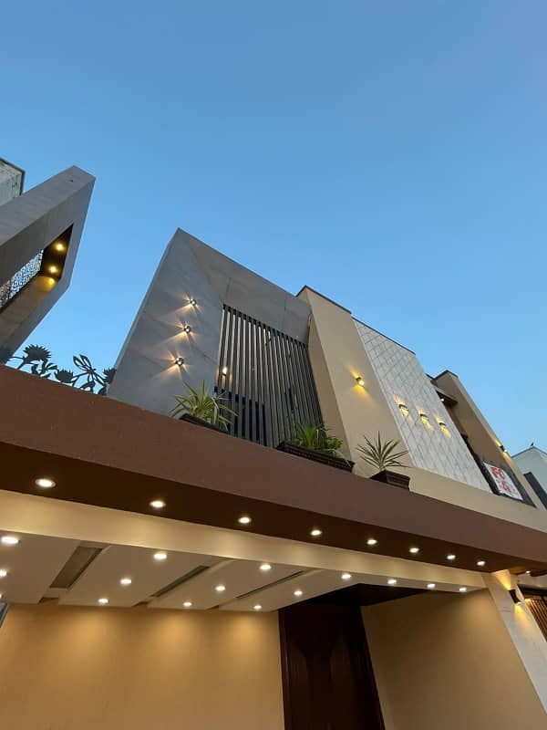 10 Marla Brand New House For Sale Ideal Location Bahria Town 21