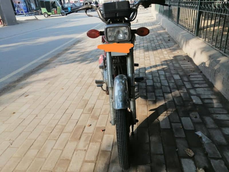 Honda 125 2020 5