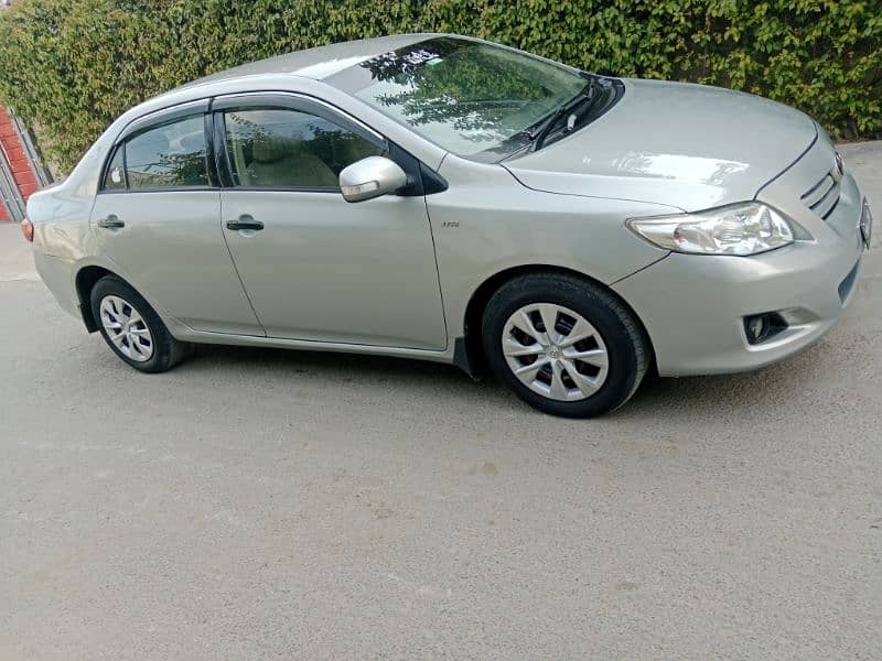 Toyota Corolla GLI 2010 3