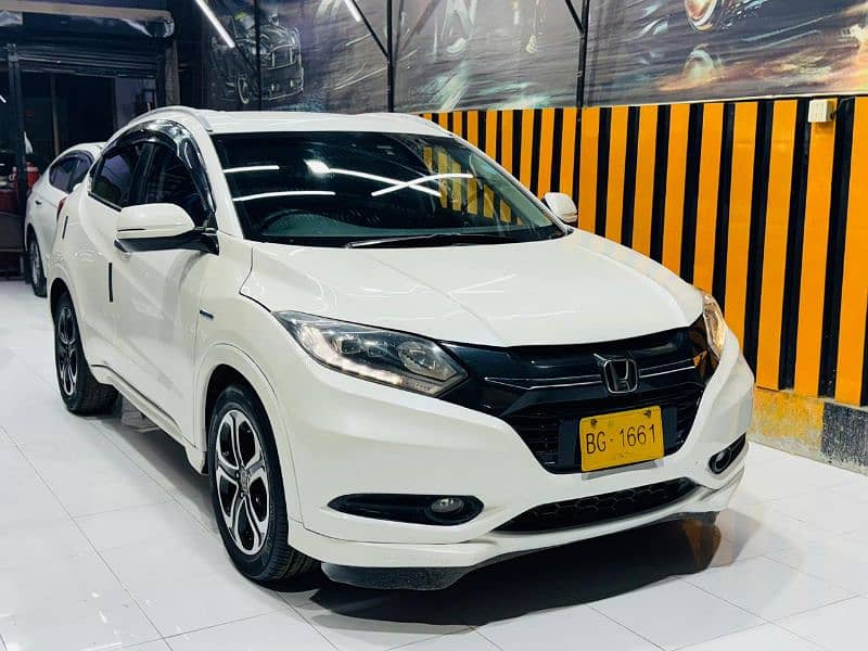 HONDA VEZEL Z-SENSING 2015/17 1