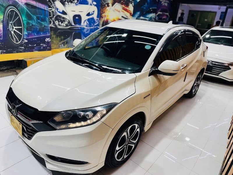 HONDA VEZEL Z-SENSING 2015/17 3