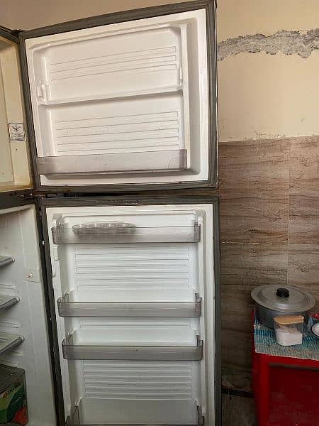 Dawlance Refrigerator For Sale 2