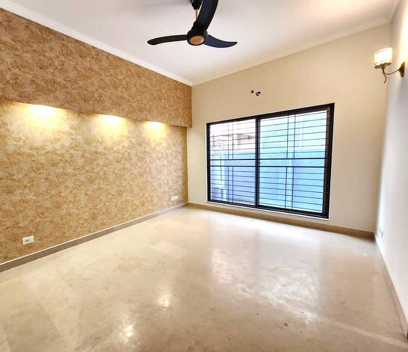 10 Marla Modern Design House For Rent In DHA Phase 7 Lahore. 15