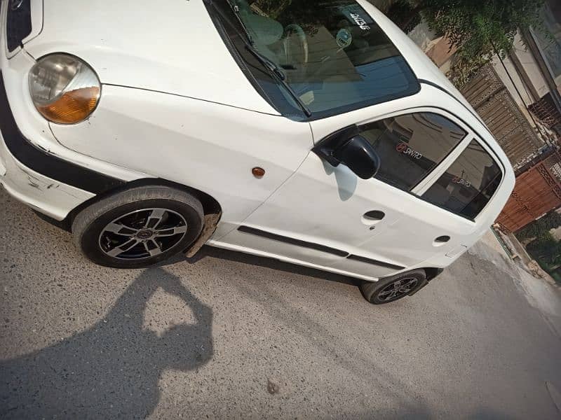 Hyundai Santro 2005 3