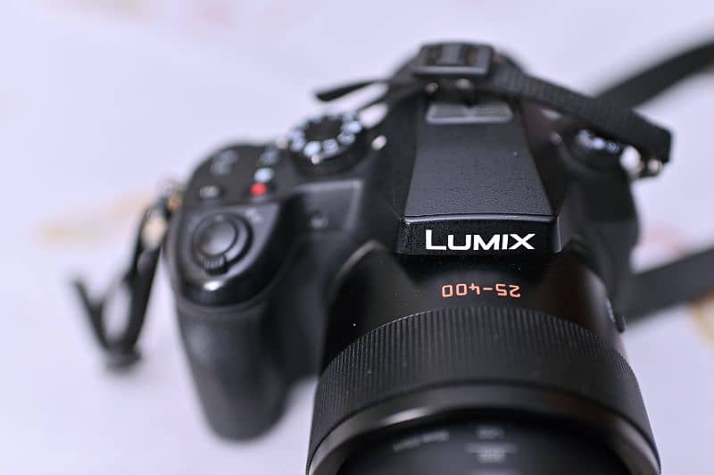 panasonic Lumax fz 1000 (10+10) excellent 8