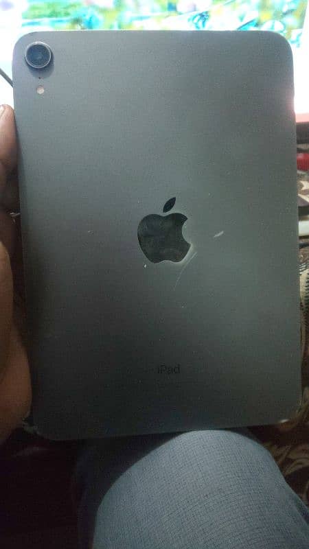 ipad mini6 64GB with box read discription 2