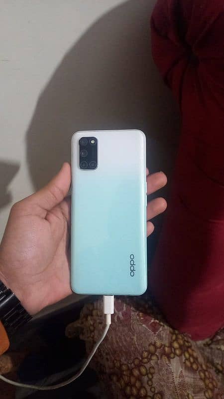 oppo a52 6/128 excellent mobile box charger available 2