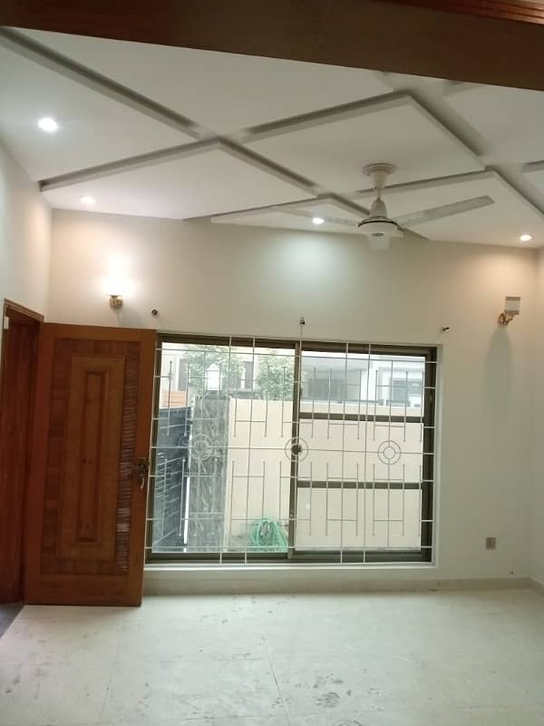 5 Marla House For Sale Near Mcdonald Bahria Town Lhr 6