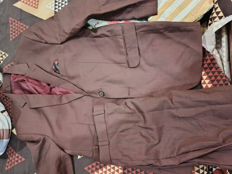 two piece suit available for men, without shirt and tie 0