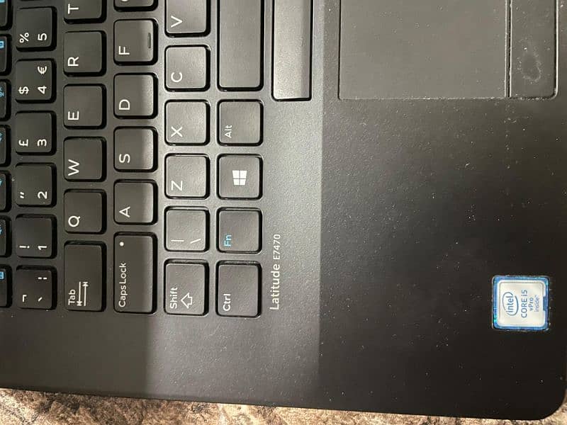 Dell latitude E7470 i5 ,6th gen 6