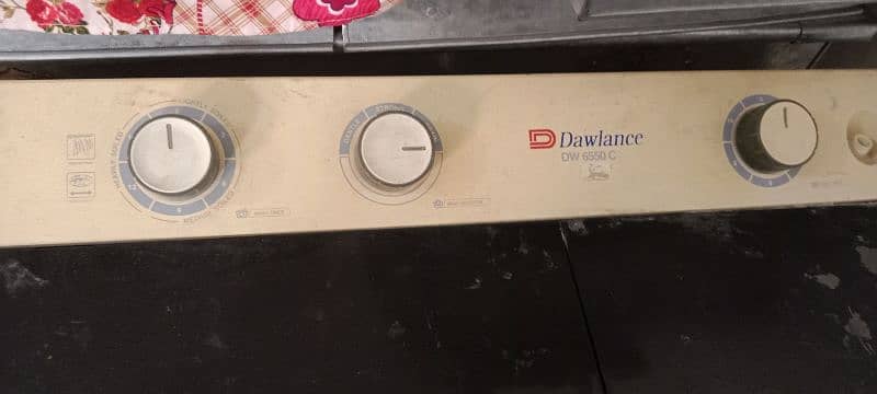 dawlance washingmachine twin tub  model no 6550C is for sale 3