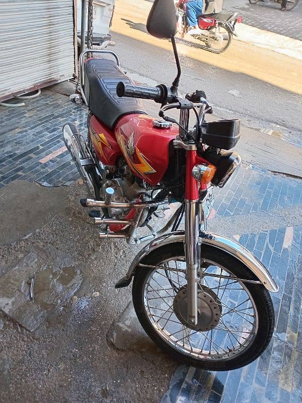 Honda 125 Abt number Urgent sale 5