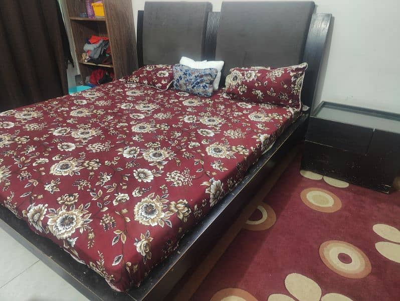 solid wood king size bed 8