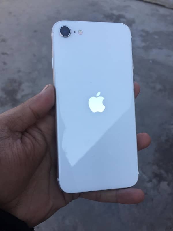 IPhone SE 2020 PTA Prove 128 GB price 44k 0