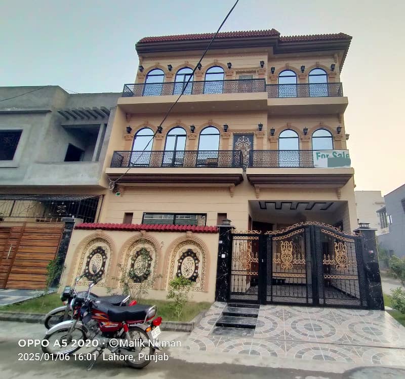 5 Marla Spanish Corner House for Sale in Lahore 4