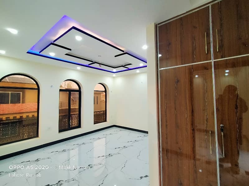 5 Marla Spanish Corner House for Sale in Lahore 28