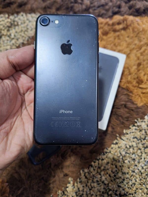 iphone 7 PTA Approved with Box 5