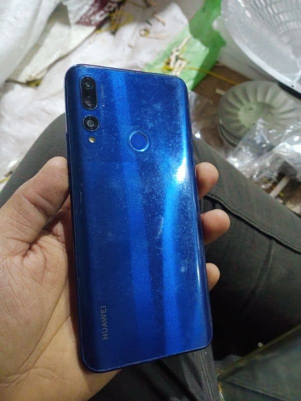 Huawei y9 prime 4/128 0