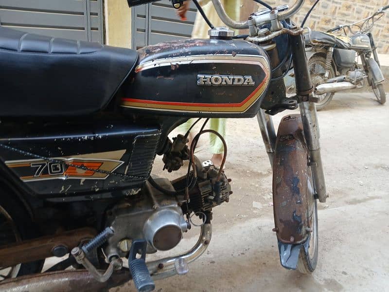 Honda 70 bike engine ok h 3