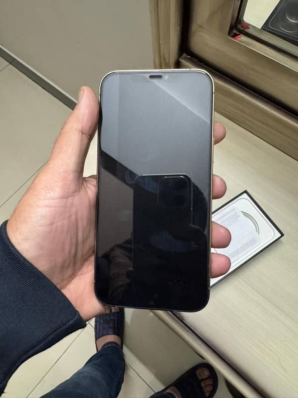 iphone 12 pro max 256gb PTA approved 0