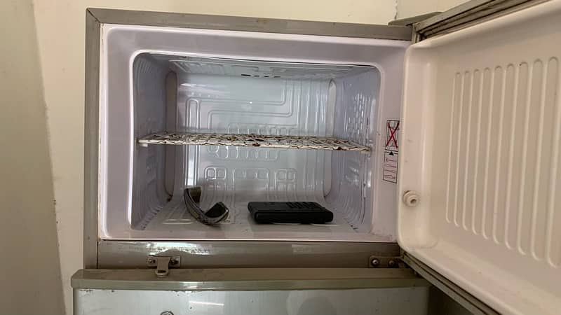 singer fridge for sale 3