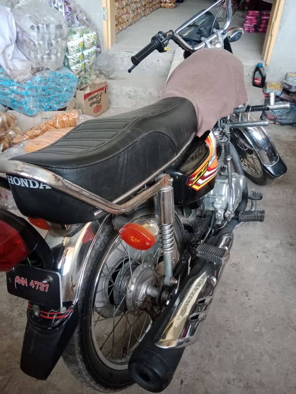 new bike leni ha is liy sale kr rhy 0