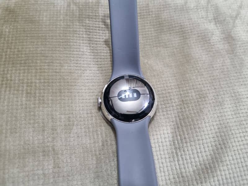 Google Pixel Watch 4