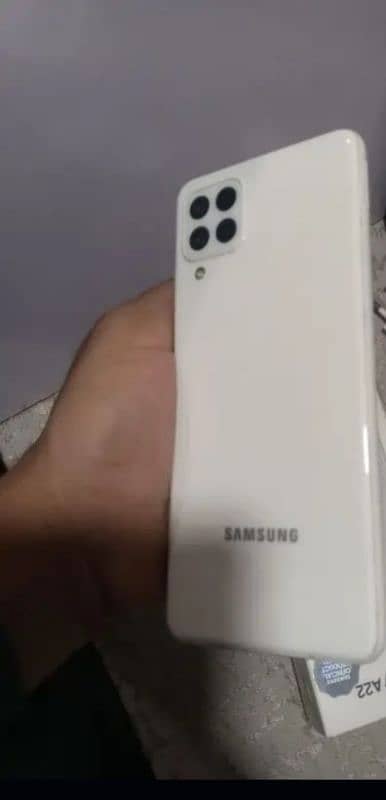 Samsung a22 galaxy phone OK ha box charger be ha xchang possible ha 1