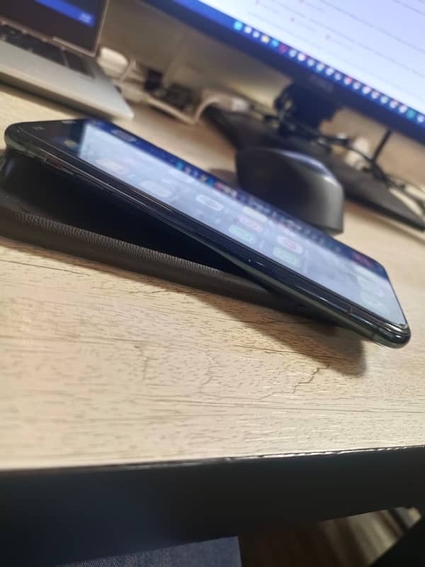 Iphone 11 Pro Max PTA approved 10/10 Condition 4