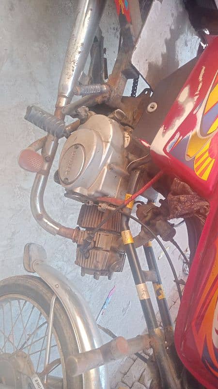 2022 Model riksha good condition 1