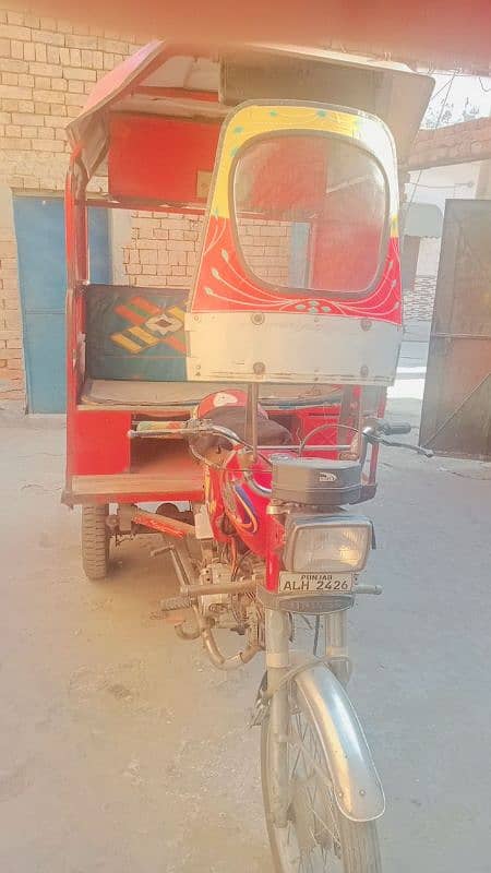 2022 Model riksha good condition 7